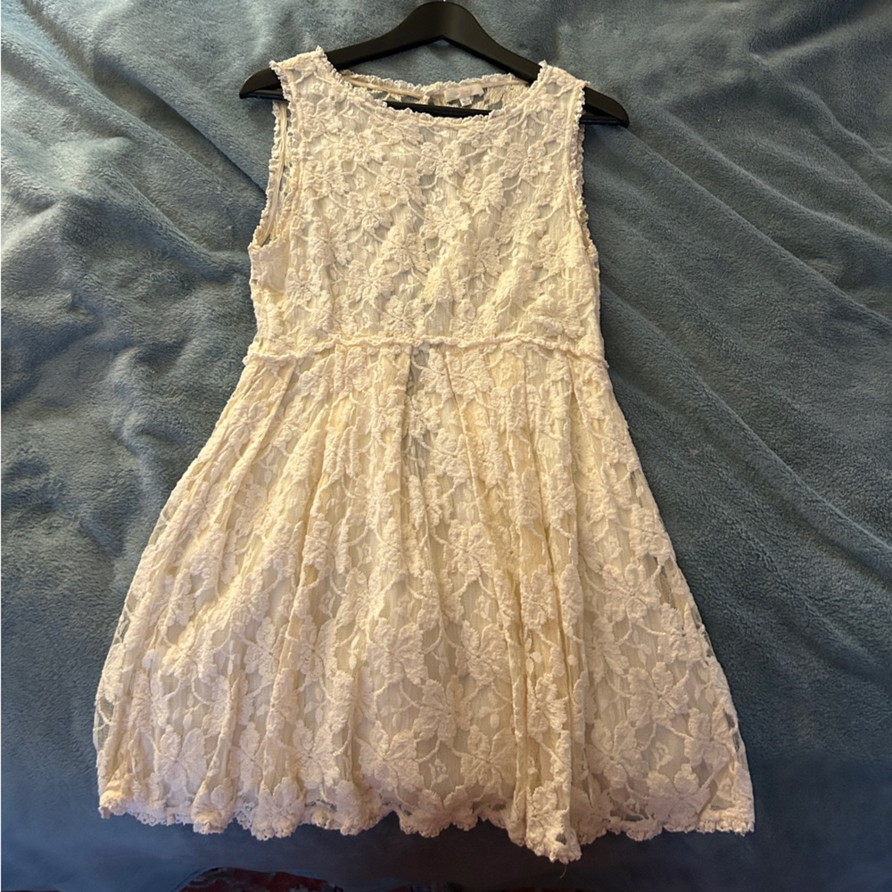 Aritzia Wilfred Soliloquy Romantic Baby Doll Dress Cream